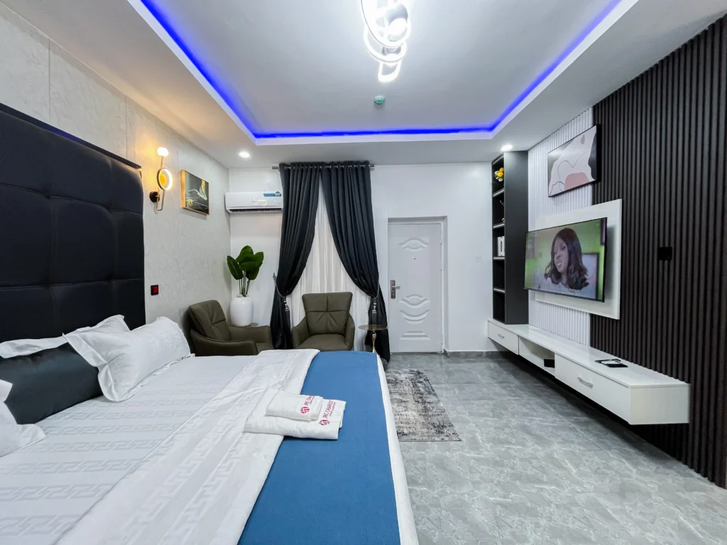 JRC Deluxe Studio Apartment (Phoenix)2