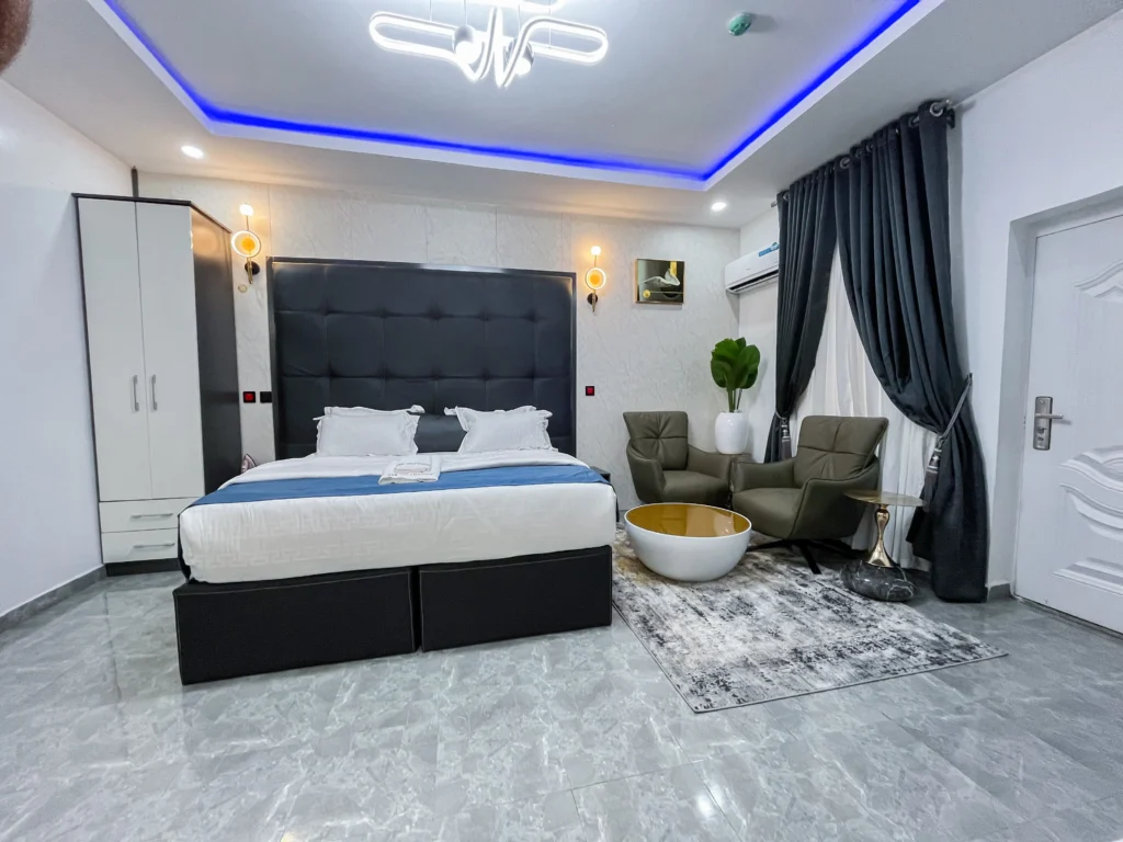 JRC Deluxe Studio Apartment (Phoenix)3