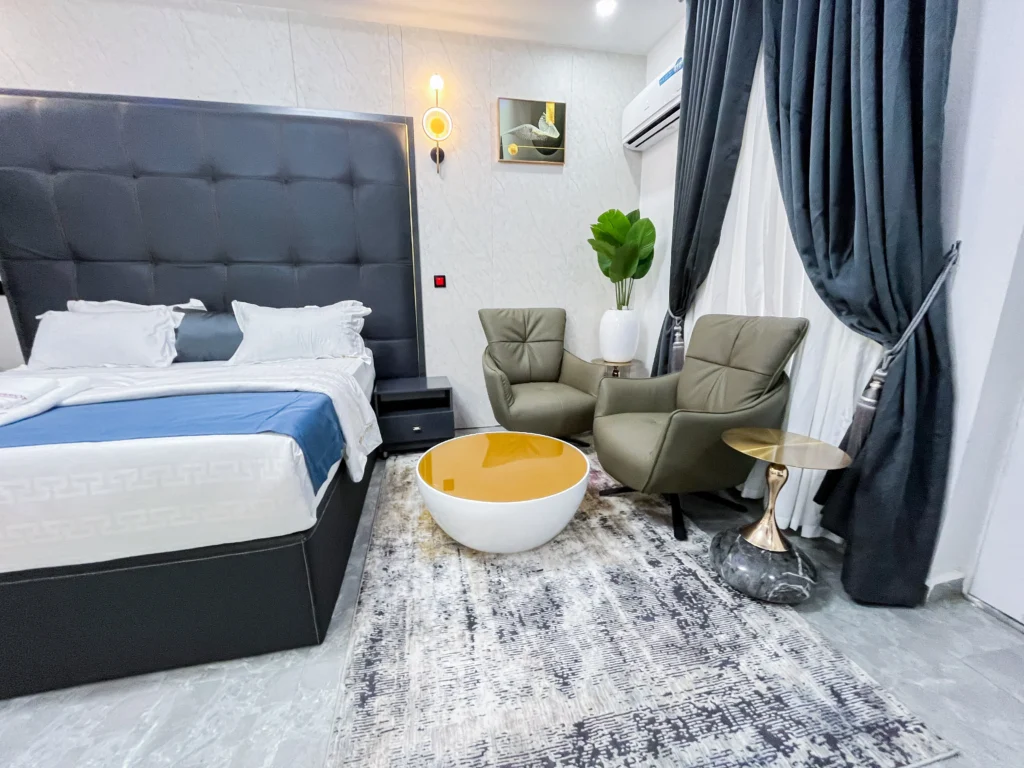 JRC Deluxe Studio Apartment (Phoenix)4