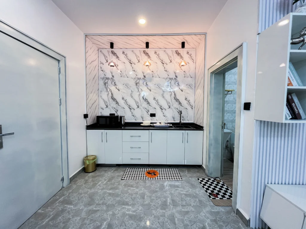 JRC Executive Studio Apartment (Accra)5