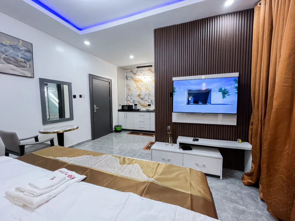 JRC Executive Studio Apartment (Kano)5