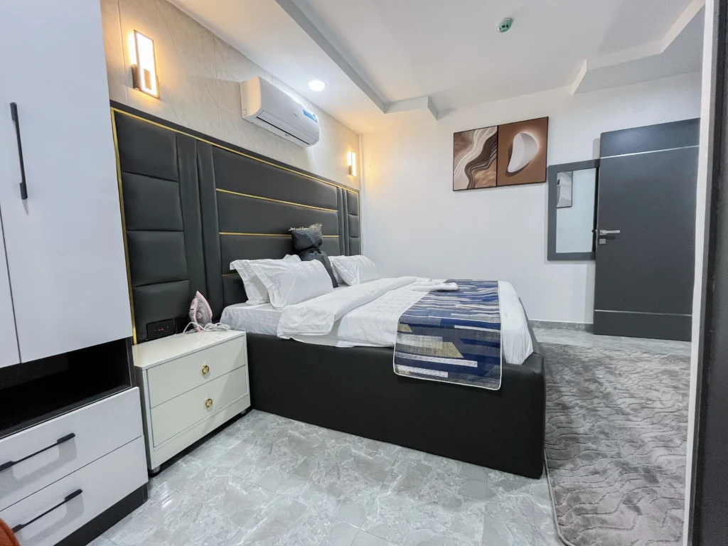 JRC Executive Studio Apartment (Luanda)4