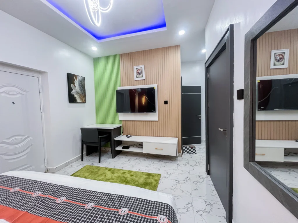 JRC Imperial 2 Bedroom Apartment (Port Lious)5